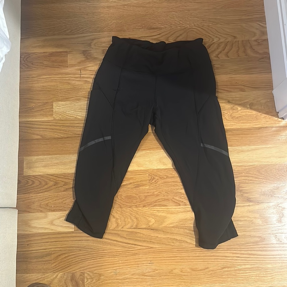 Lululemon cropped leggings